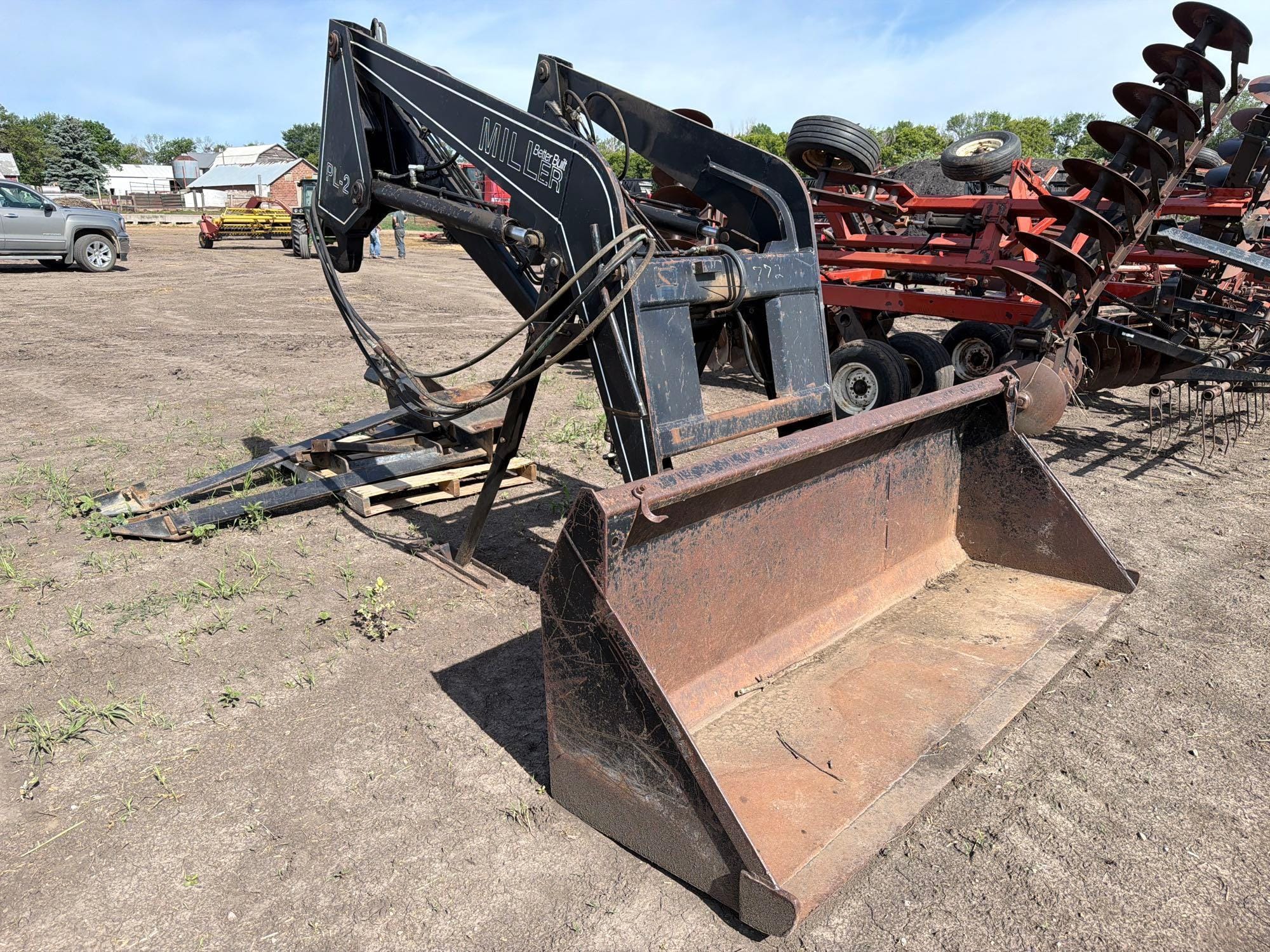 Miller PL-2 Equipment Image0