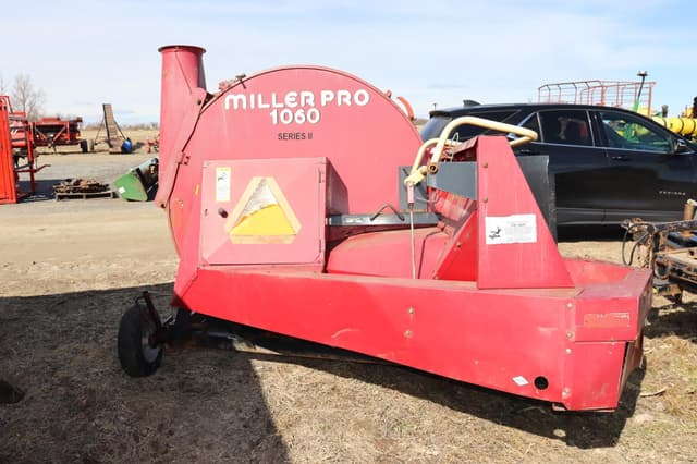 Image of Miller Pro 1060-II equipment image 3