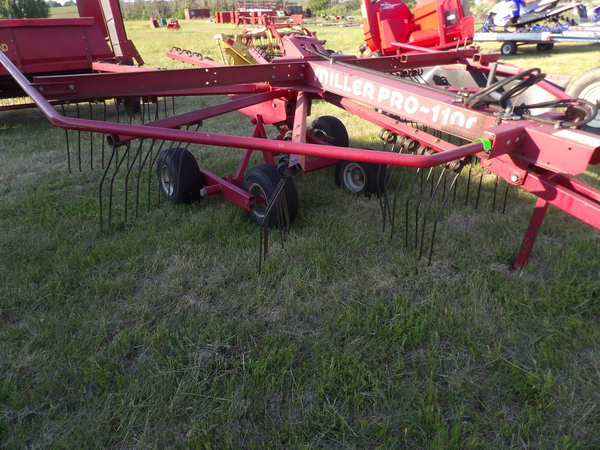 Miller Pro 1100 Equipment Image0