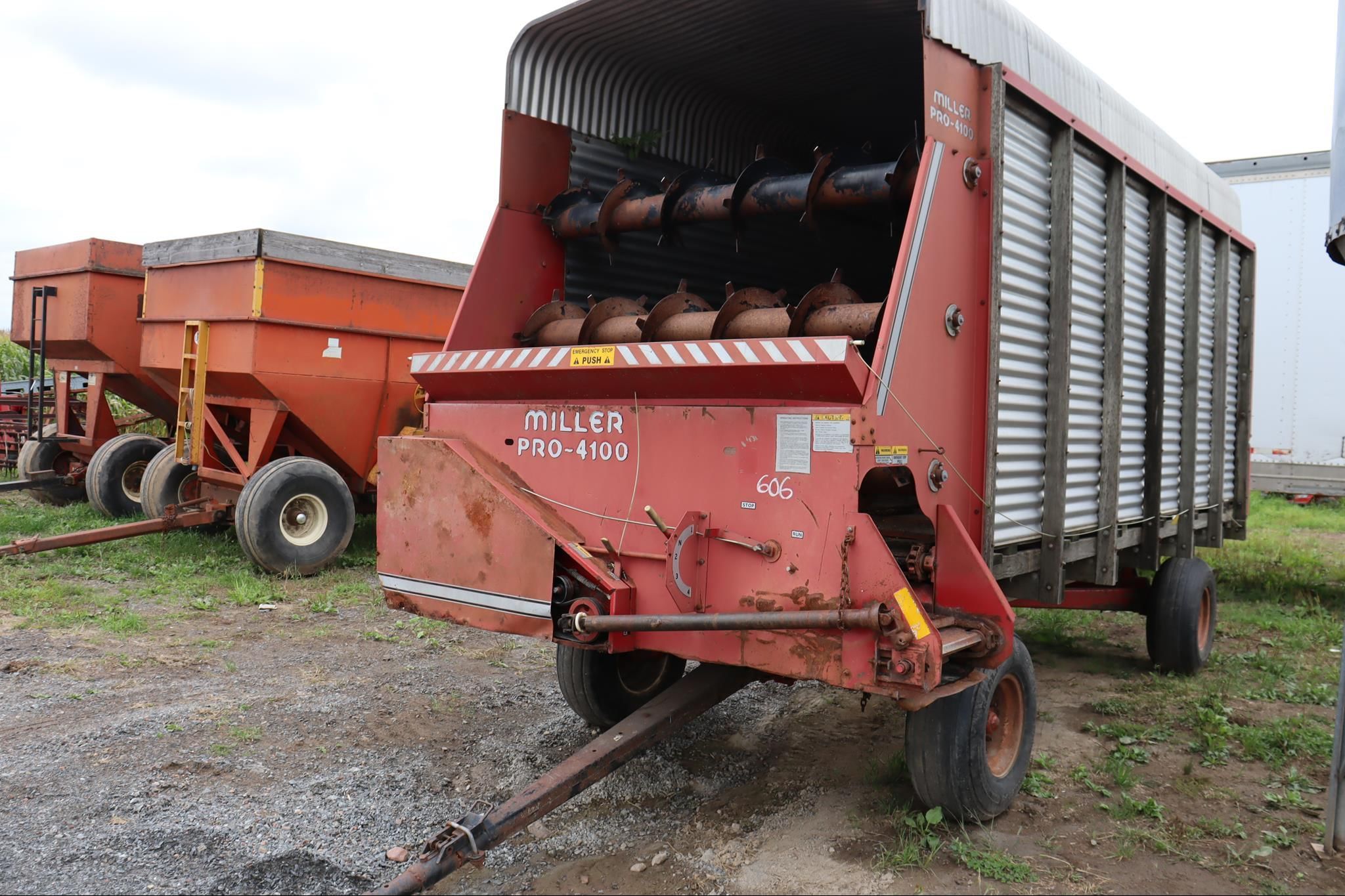 Miller Pro 4100 Equipment Image0