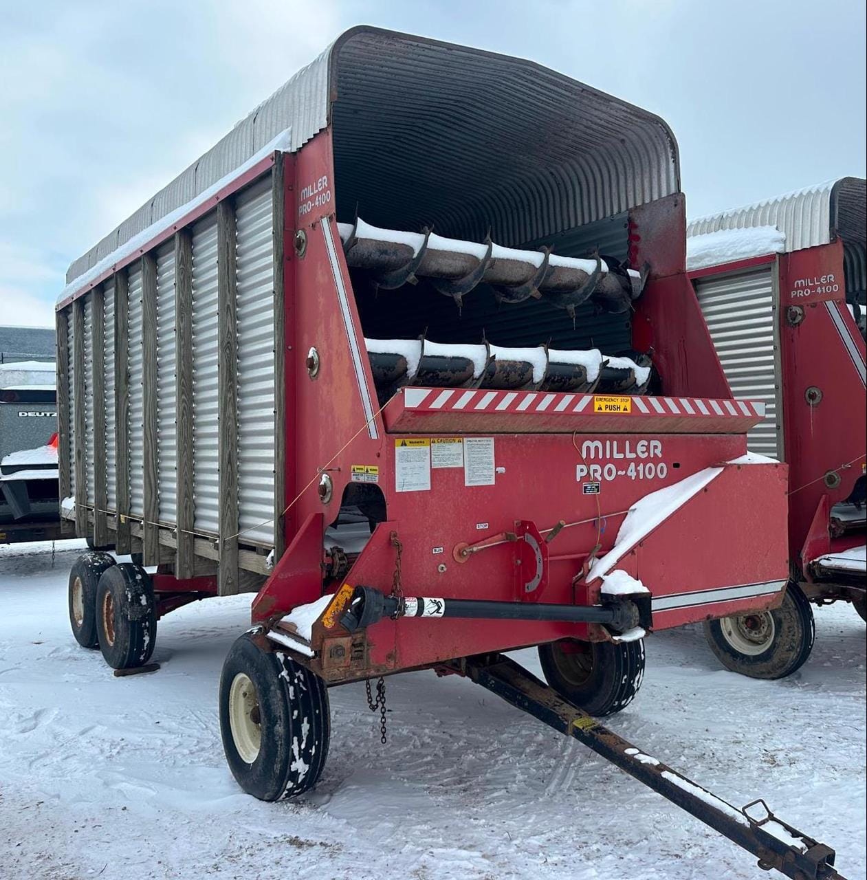 Miller Pro 4100 Equipment Image0