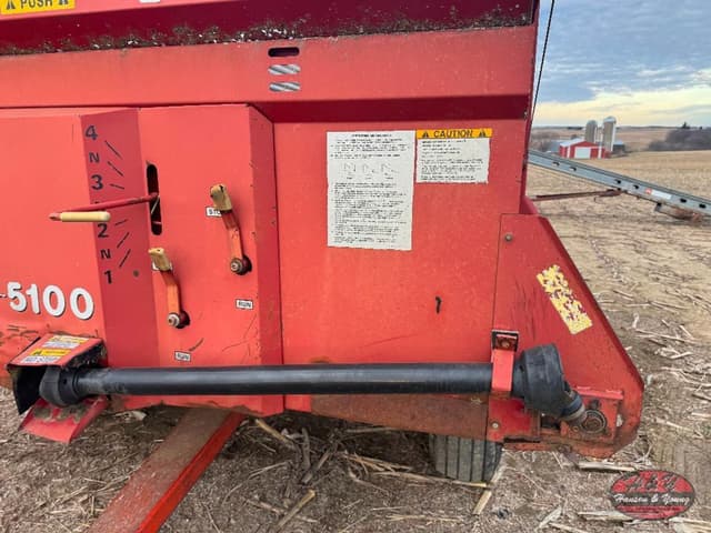 Image of Miller Pro 5100 equipment image 4