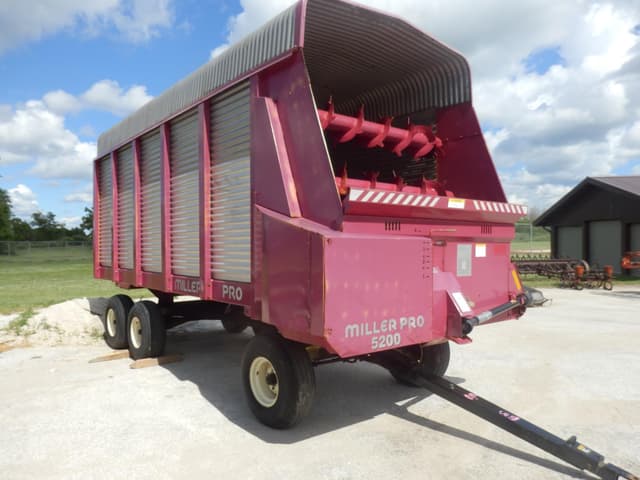 Image of Miller Pro 5200 equipment image 1