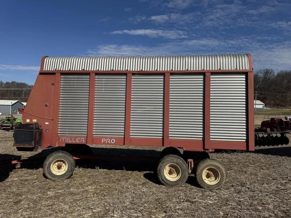 Miller Pro 5200 Equipment Image0