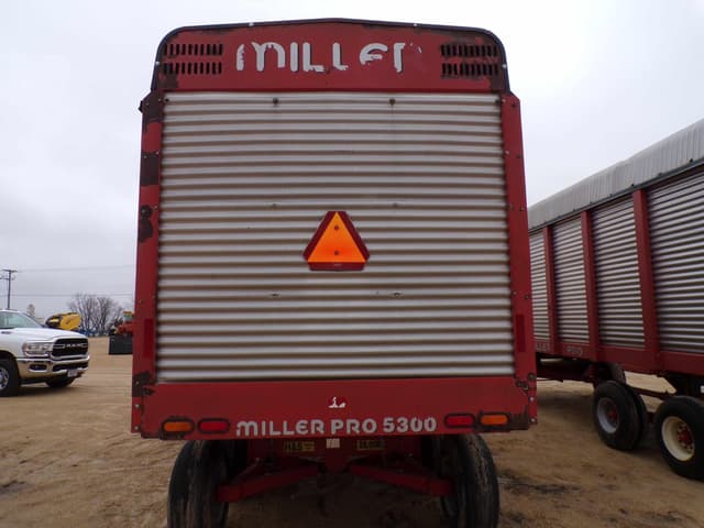Image of Miller Pro 5200 equipment image 4