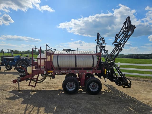 Image of Miller Pro 750 equipment image 1