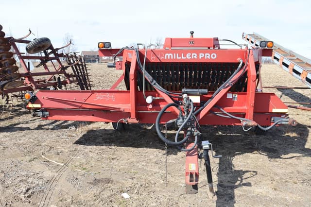 Image of Miller Pro 7916 equipment image 1