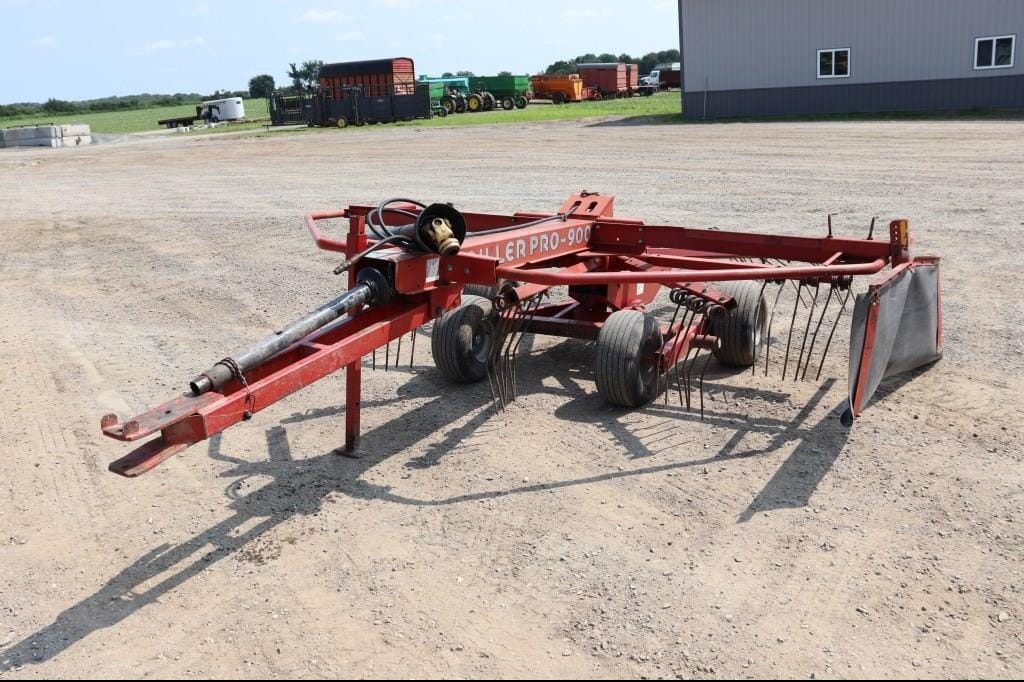 Main image Miller Pro 900