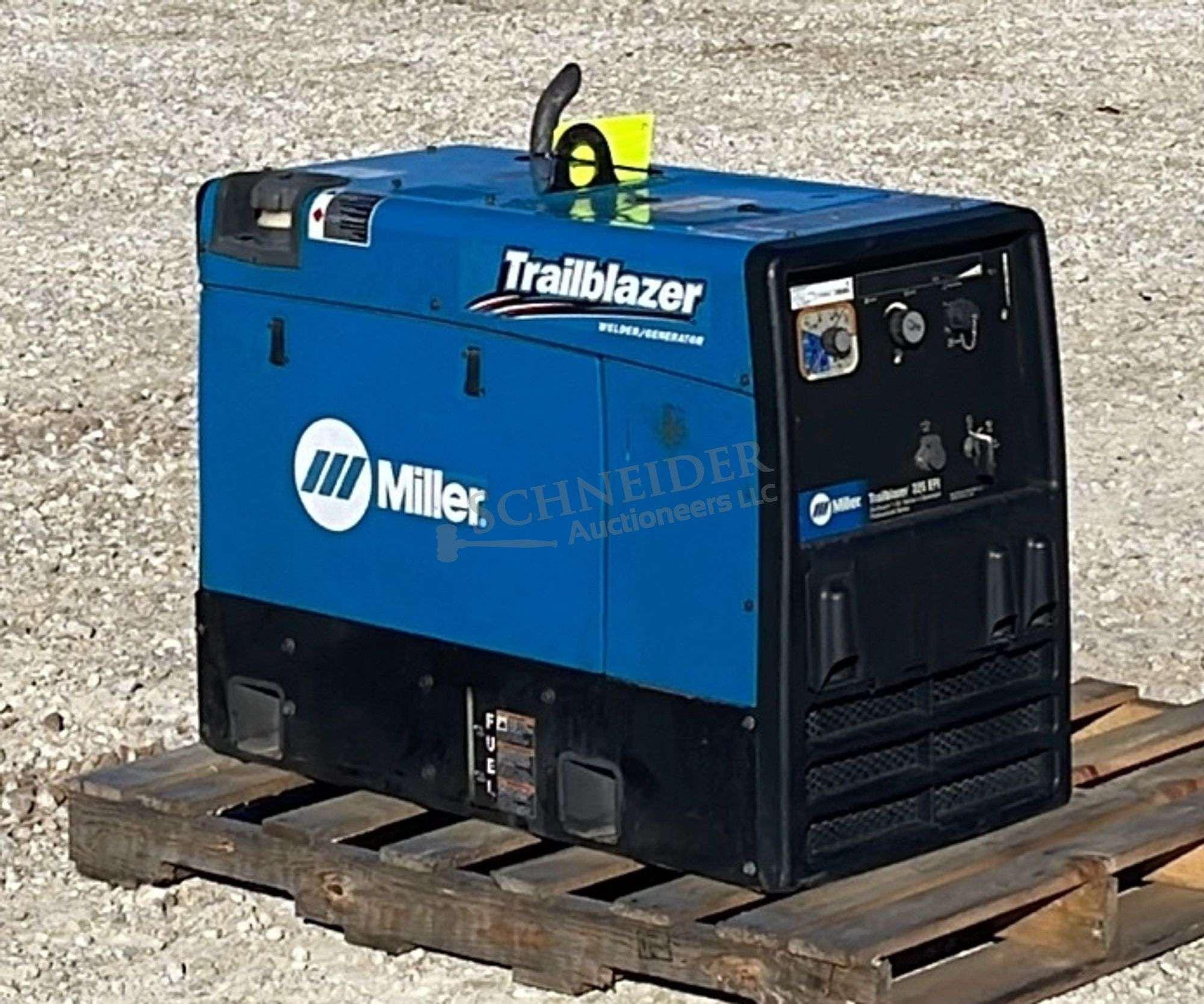 Main image Miller TRAILBLAZER 325 EFI