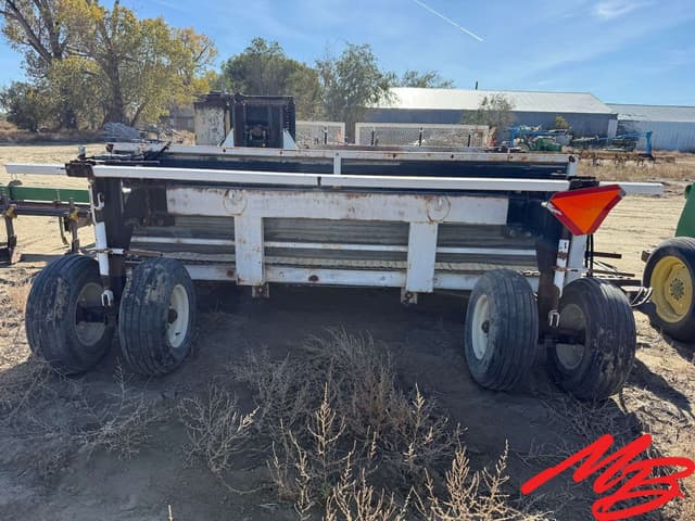 Image of Miller 622 equipment image 4