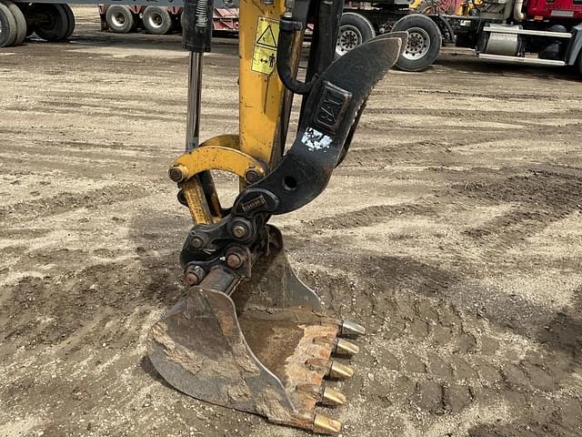 Image of Caterpillar 304E equipment image 4