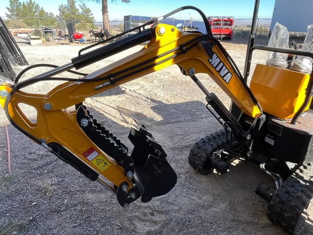 Image of Miva VA13 equipment image 1