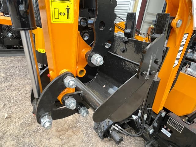 Image of Miva VA13 equipment image 2