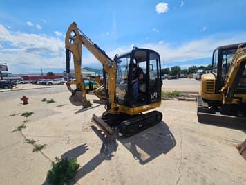Main image Caterpillar 301.7D