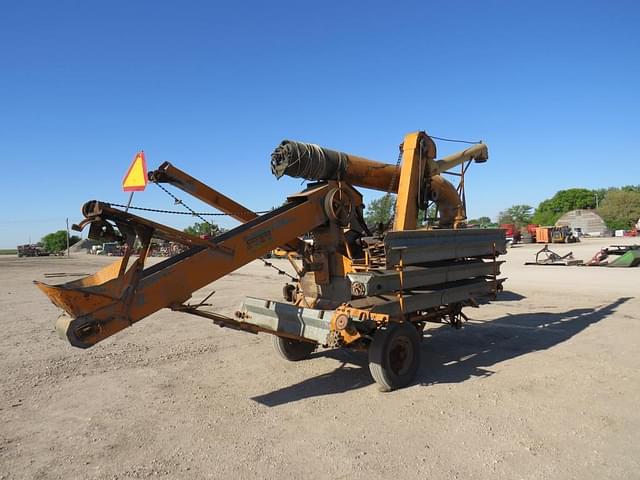 Image of Minneapolis-Moline 1200 equipment image 3