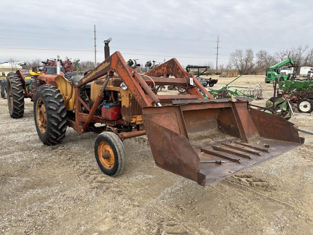 Image of Minneapolis-Moline 445 Primary image