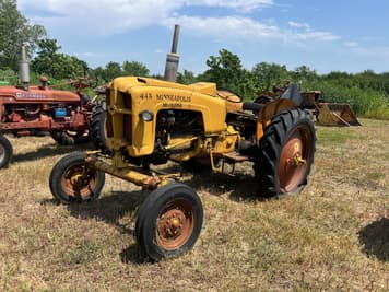 Main image Minneapolis-Moline 445