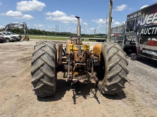 Image of Minneapolis-Moline 445 equipment image 3