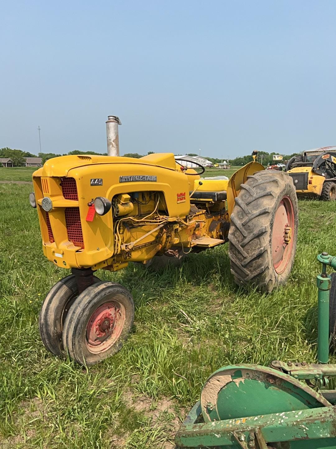 Main image Minneapolis-Moline 445