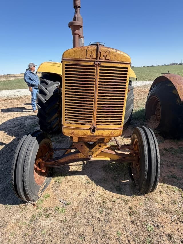 Image of Minneapolis-Moline G equipment image 2