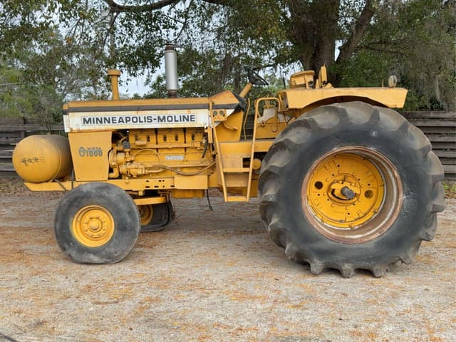 Image of Minneapolis-Moline G1000 equipment image 1