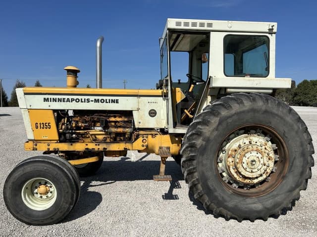 Image of Minneapolis-Moline G1355 equipment image 2