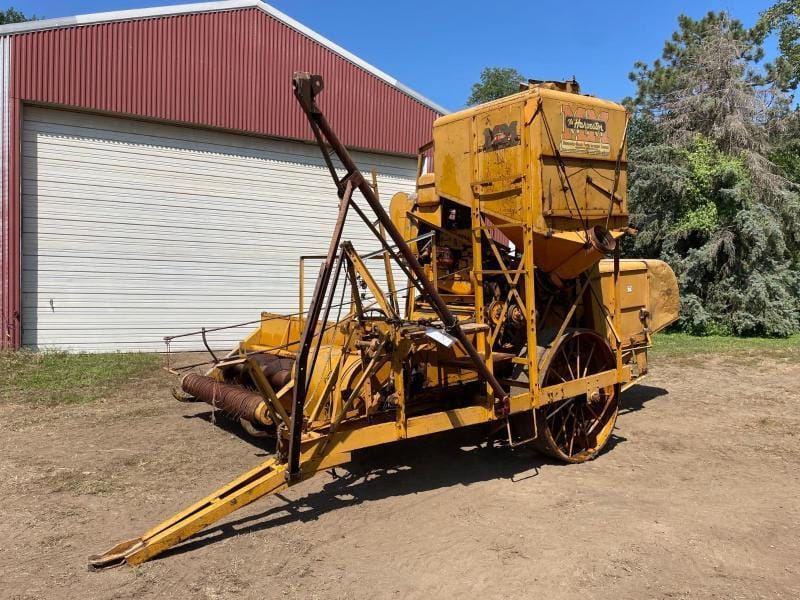 Main image Minneapolis-Moline G4