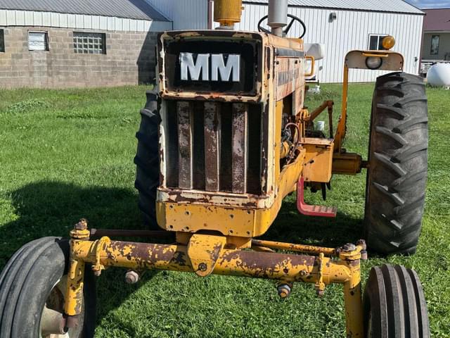 Image of Minneapolis-Moline G550 equipment image 1