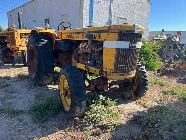 Image of Minneapolis-Moline G706 equipment image 1