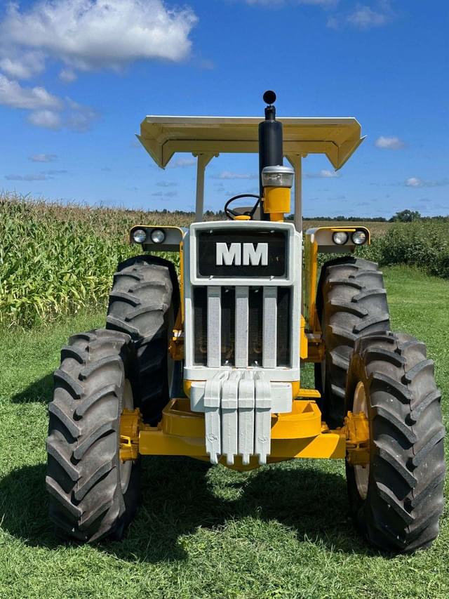 Image of Minneapolis-Moline G850 equipment image 2