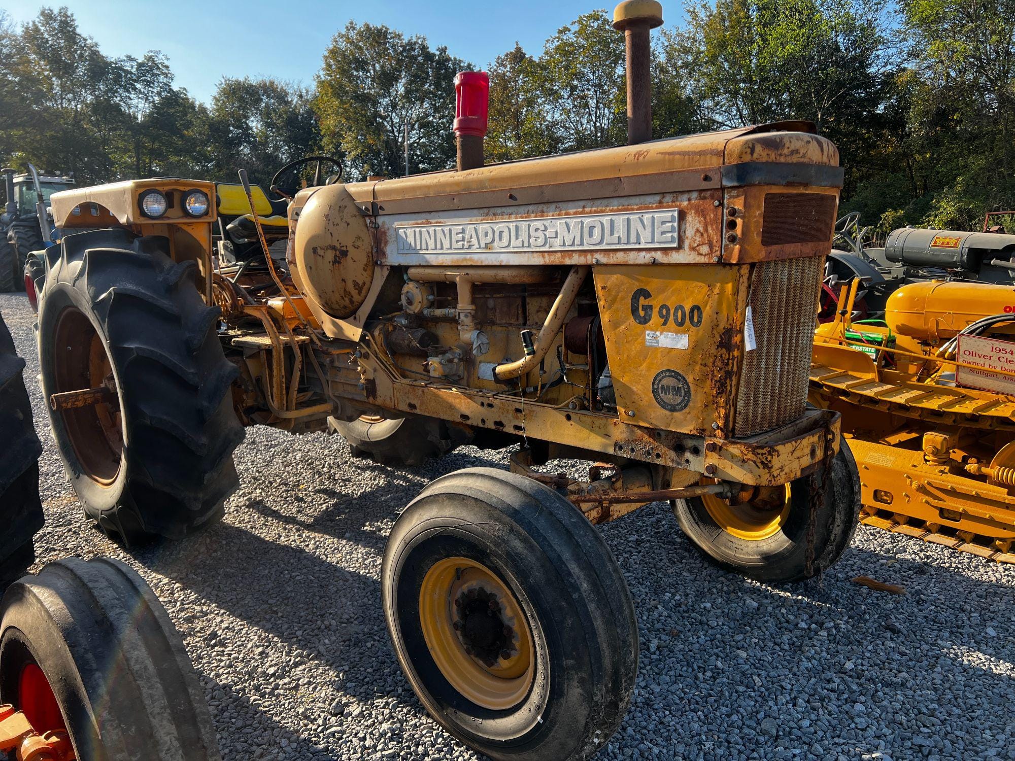 Main image Minneapolis-Moline G900