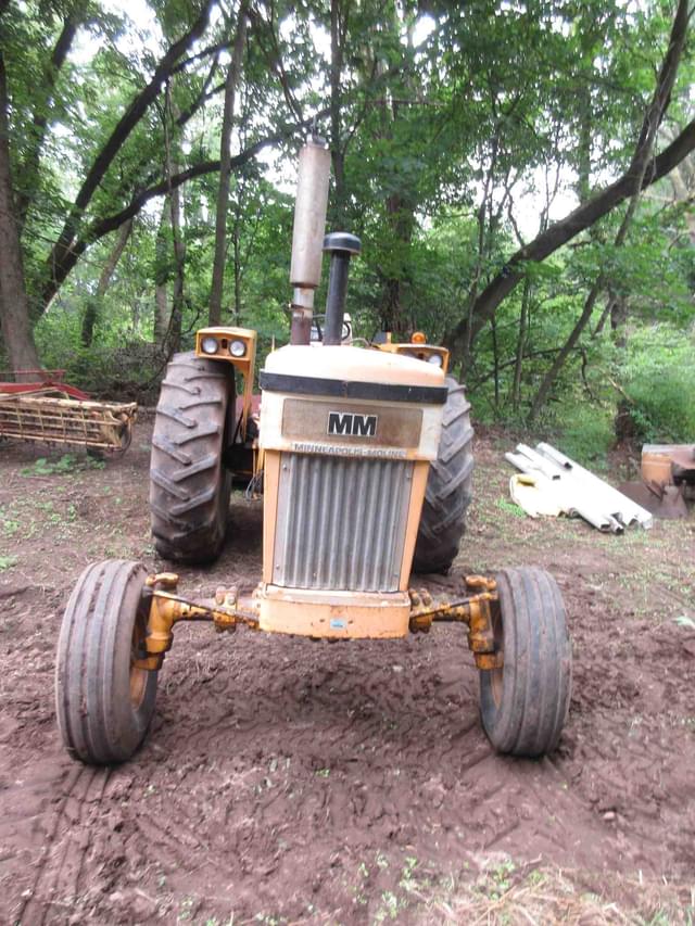 Image of Minneapolis-Moline G900 equipment image 1