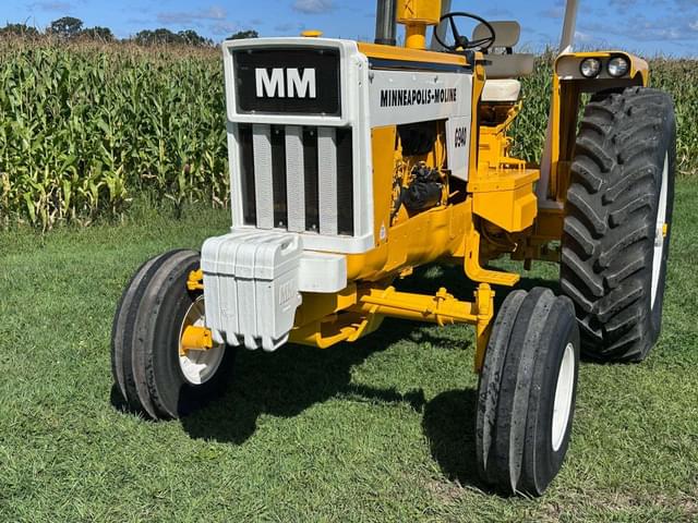 Image of Minneapolis-Moline G940 equipment image 2
