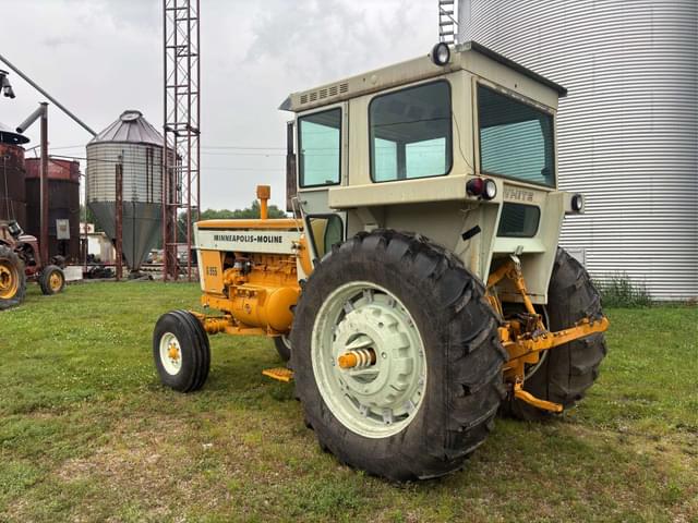 Image of Minneapolis-Moline G955 equipment image 2