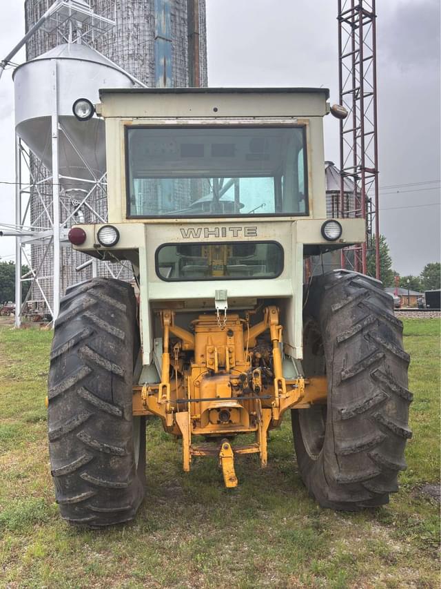 Image of Minneapolis-Moline G955 equipment image 3