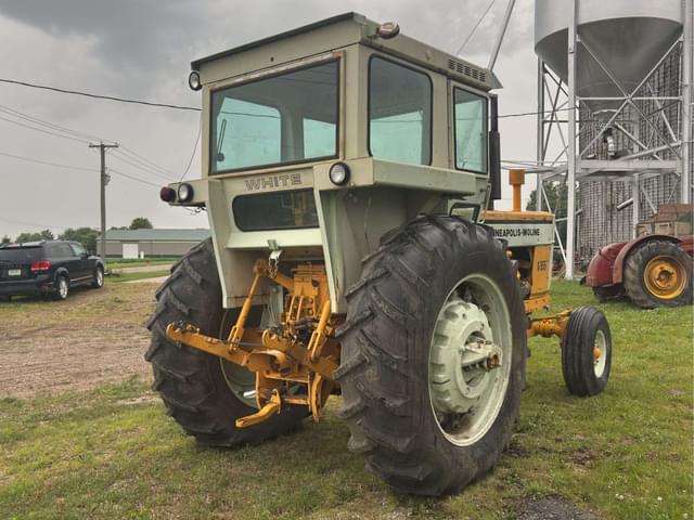 Image of Minneapolis-Moline G955 equipment image 4