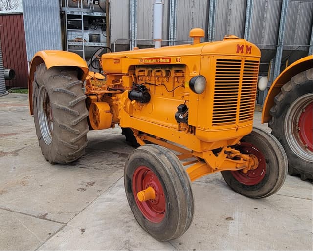 Image of Minneapolis-Moline GB equipment image 2