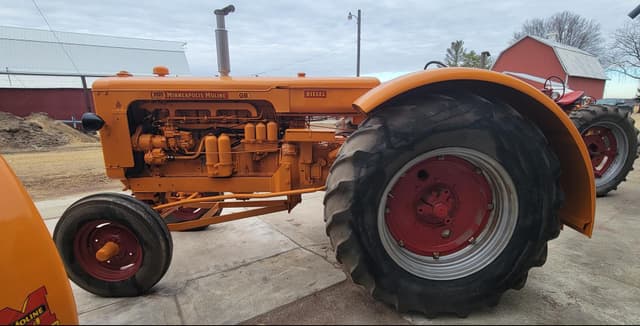 Image of Minneapolis-Moline GB equipment image 4