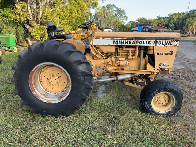 Image of Minneapolis-Moline Jet Star 3 equipment image 4