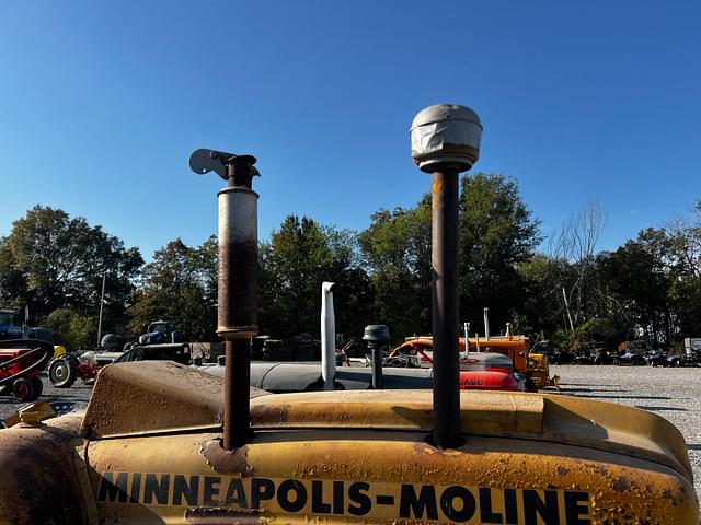 Image of Minneapolis-Moline Jet Star 2 equipment image 1