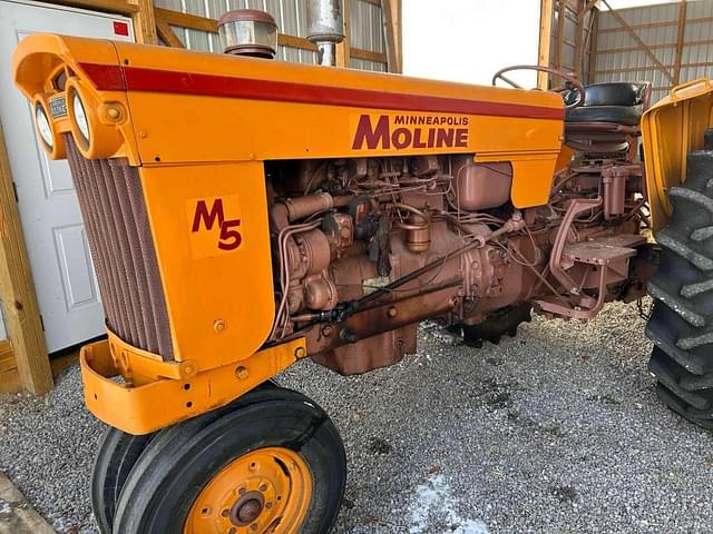 Image of Minneapolis-Moline M-5 equipment image 3