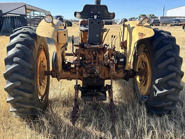 Image of Minneapolis-Moline M-602 equipment image 3