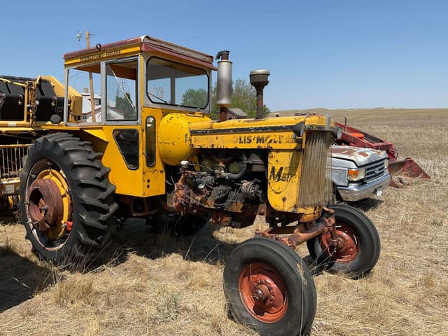 Image of Minneapolis-Moline M-602 equipment image 1