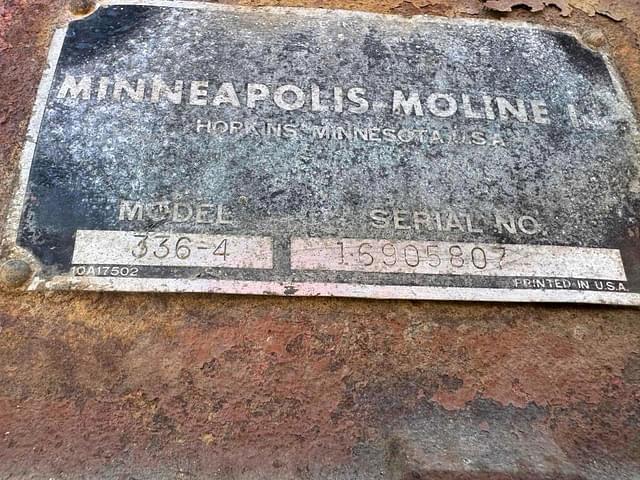Image of Minneapolis-Moline M-602 equipment image 4