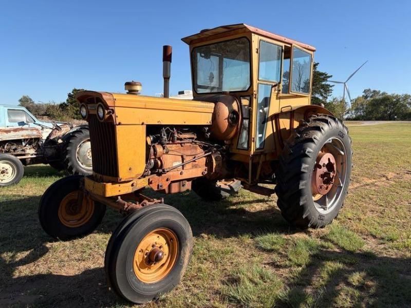 Main image Minneapolis-Moline 336-4