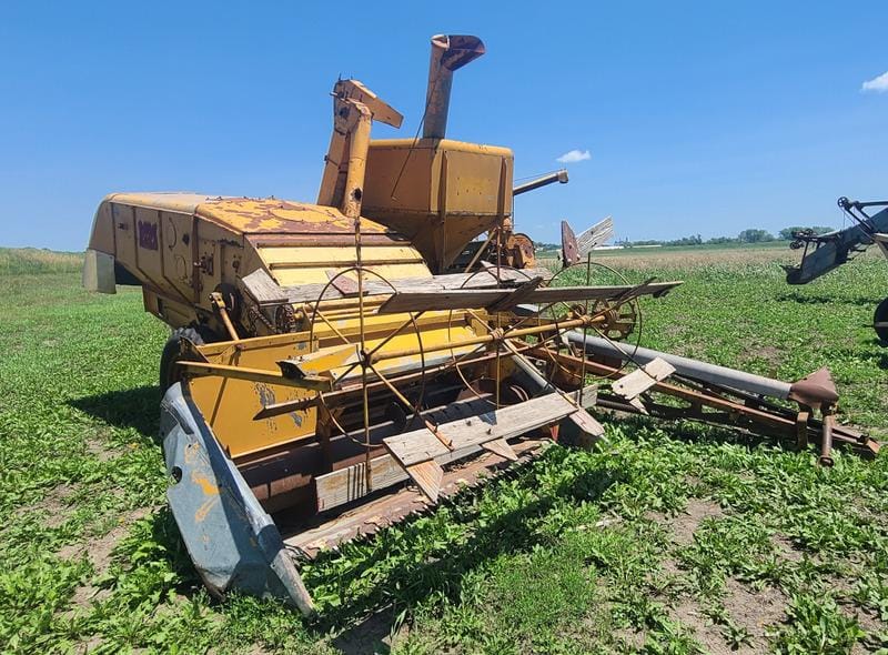 Main image Minneapolis-Moline HF