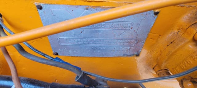 Image of Minneapolis-Moline R equipment image 1