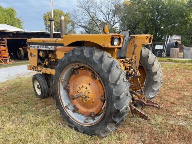 Image of Minneapolis-Moline U-302 equipment image 2