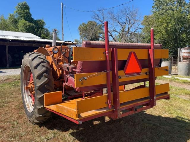 Image of Minneapolis-Moline U equipment image 3