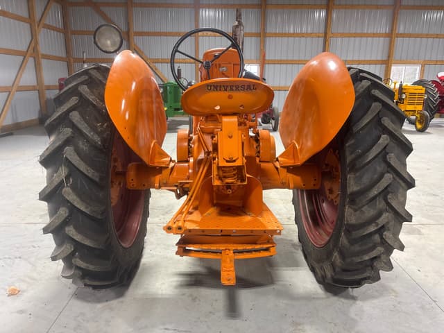 Image of Minneapolis-Moline U equipment image 3